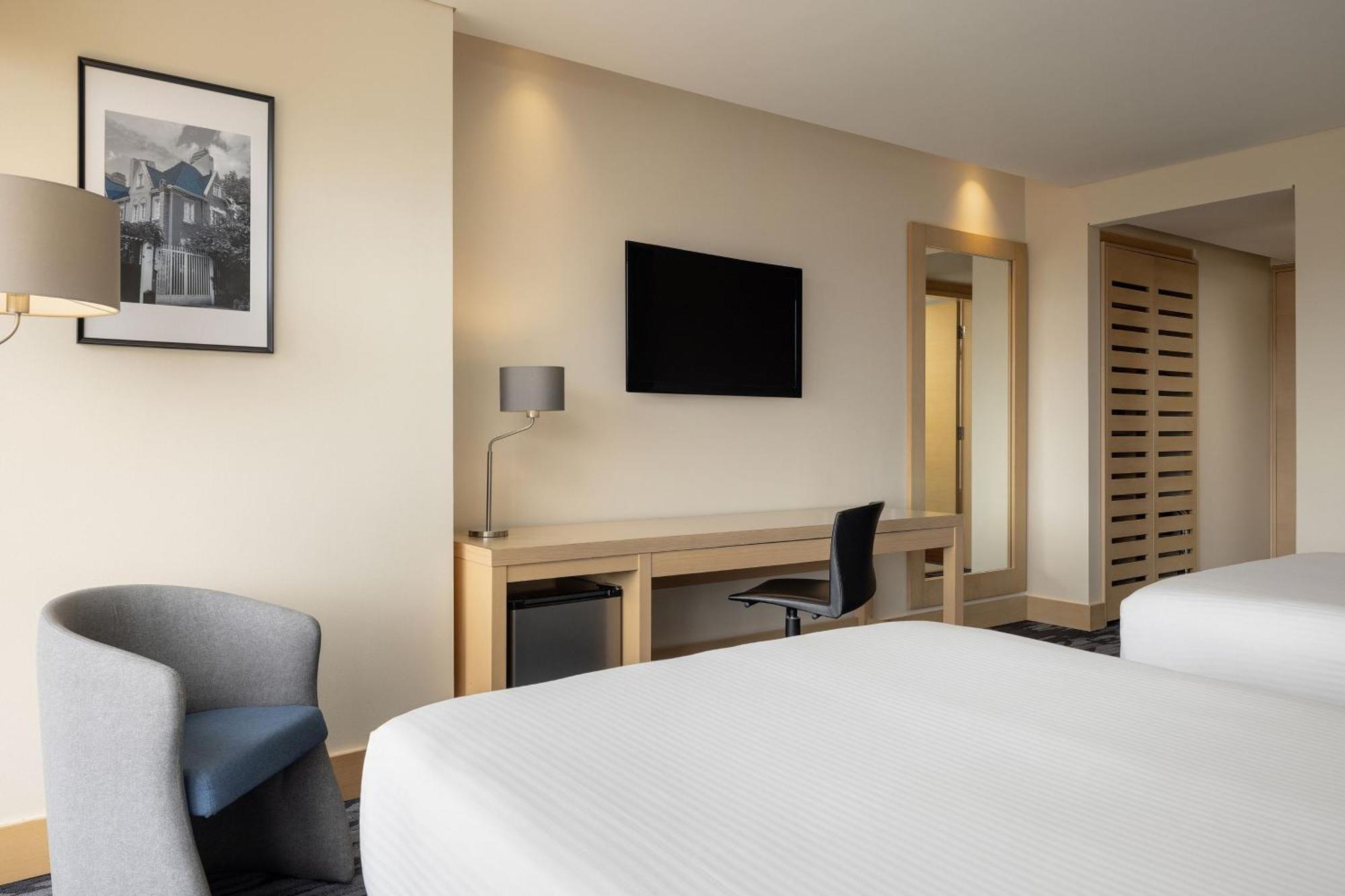 Tryp By Wyndham Embajada Bogotá