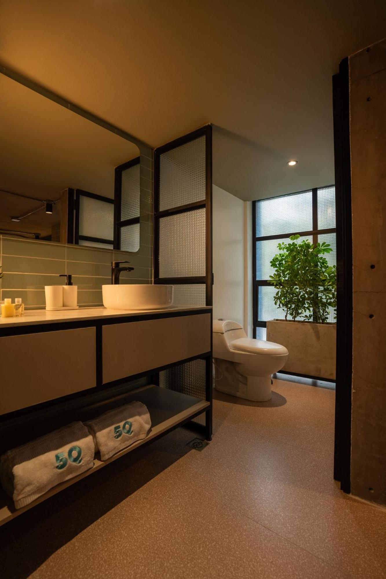 5q House Zona G Apartahotel *