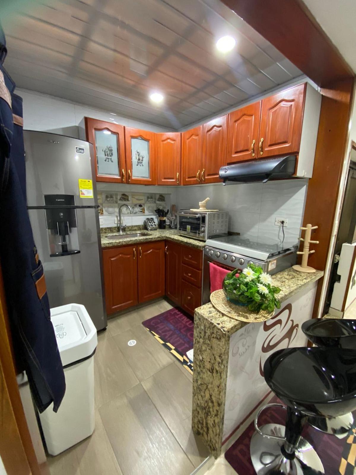 Apartamento Cerca Al Aeropuerto *