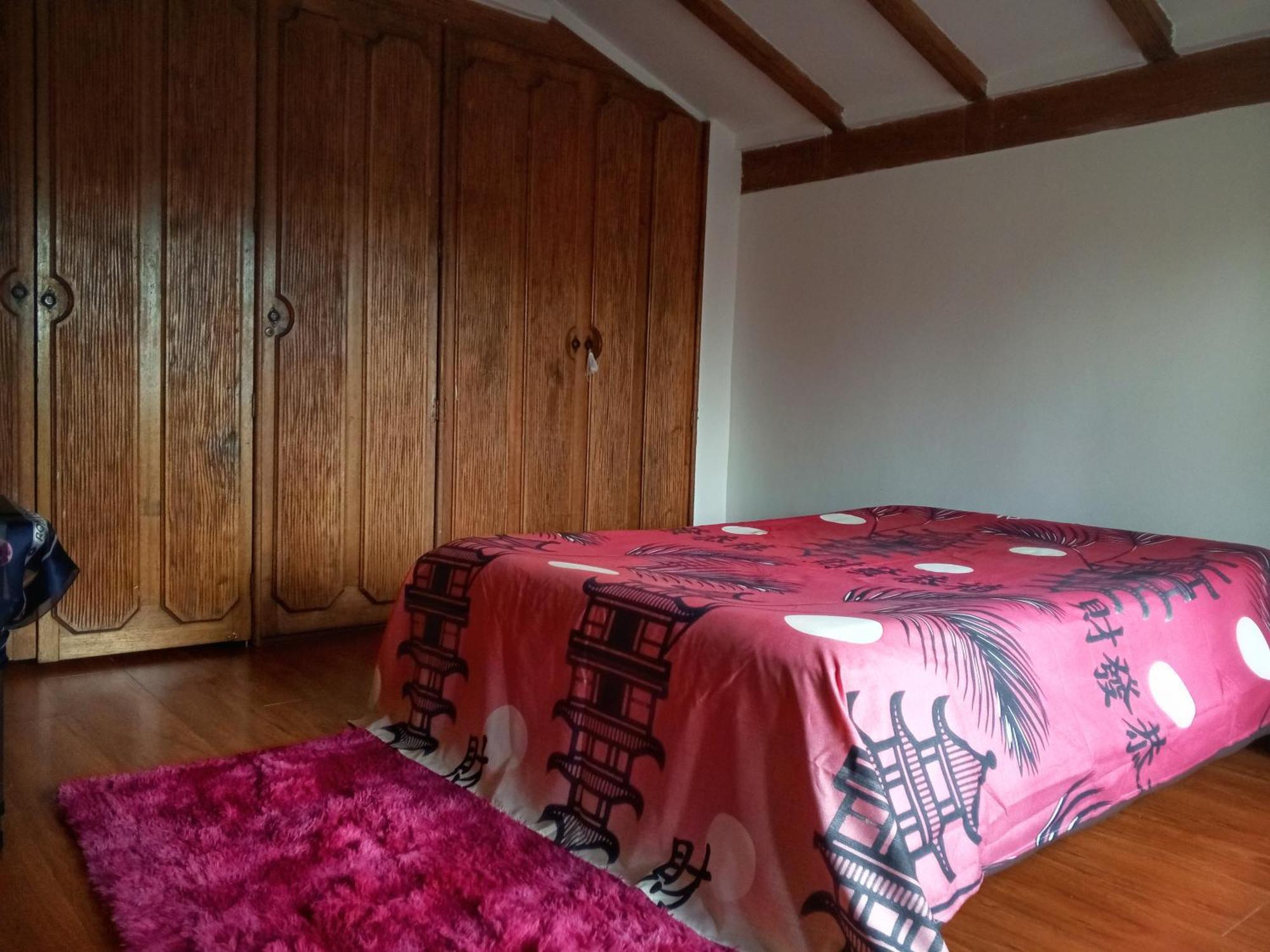 Acogedoras En Hermosa Casa, Sector Exclusivo