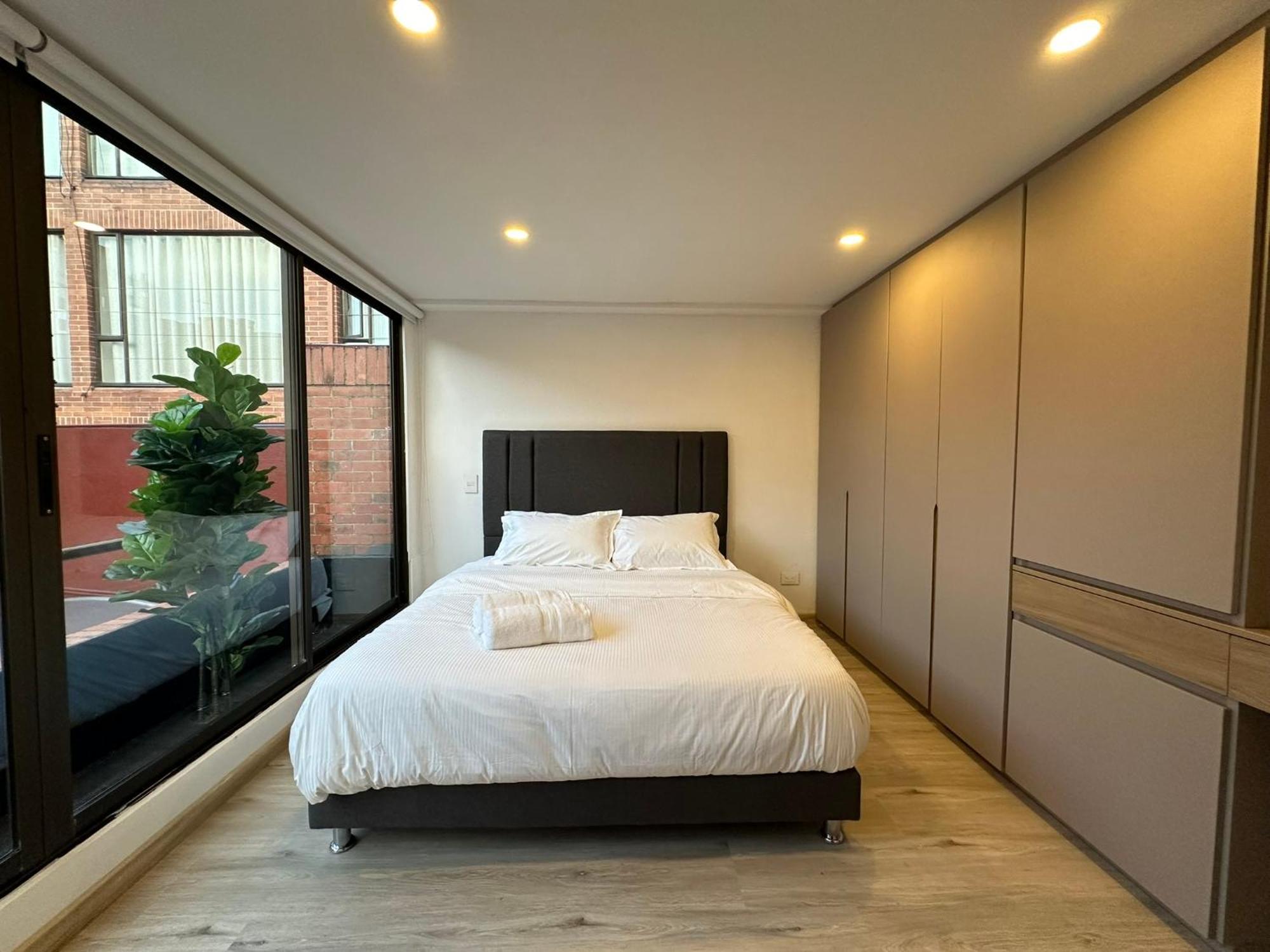 Luxury Duplex Two Bedrooms 70 Mts *