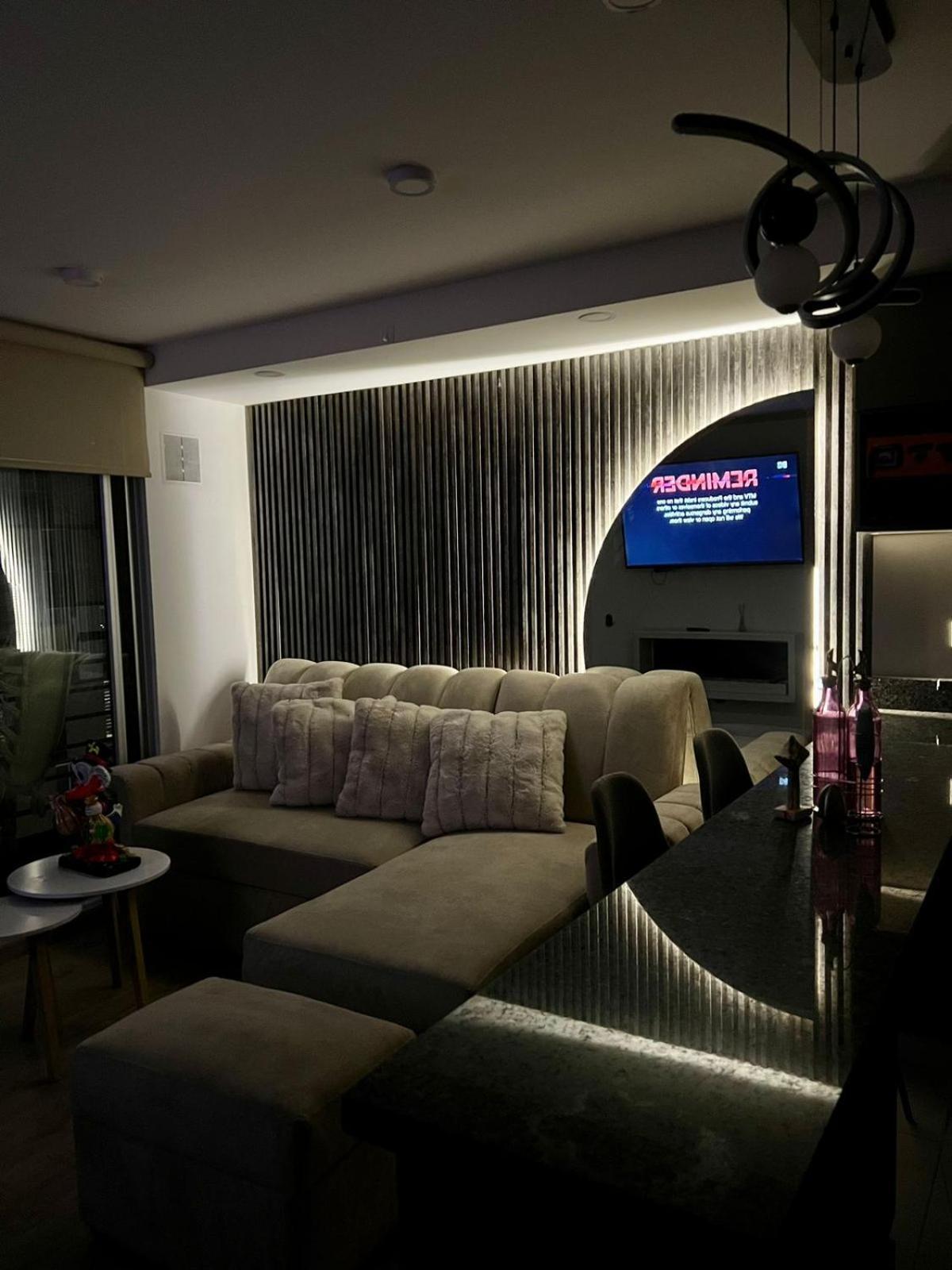 Apartamento De Lujo A 10minutos Del Aeropuerto Y Embajada *