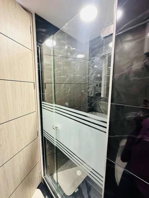 Hermoso Y Acogedor Apto Piso 32 Estrenar * Bogotá