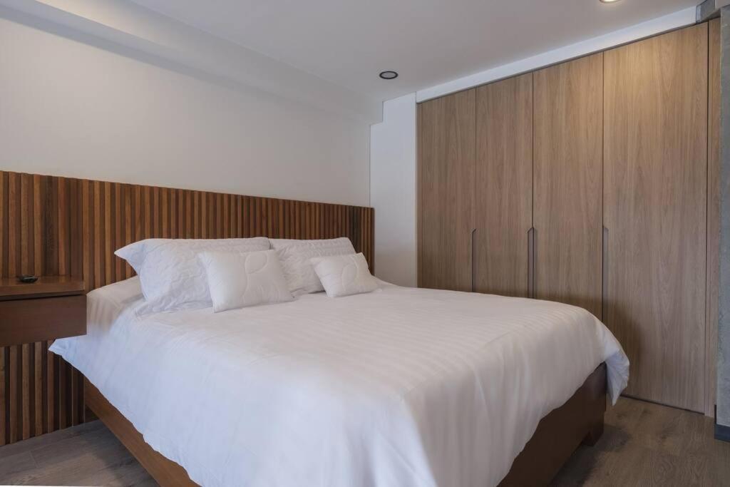 Luxury 1 Bedroom Duplex In Virrey * Bogotá