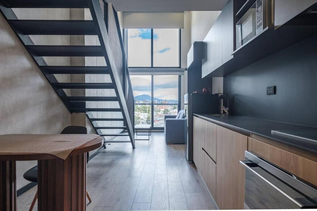 Apartamento Luxury 1 Bedroom Duplex In Virrey
