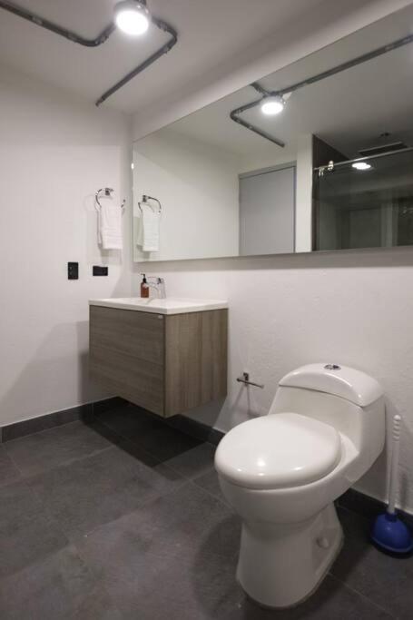 Amazing 3 Bedroom In Zona Rosa Apartamento Bogotá