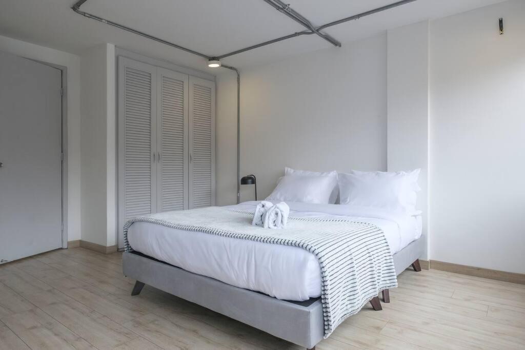 Amazing 3 Bedroom In Zona Rosa Apartamento