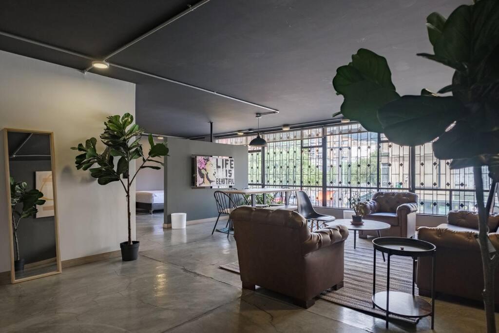 Amazing 3 Bedroom In Zona Rosa Bogotá