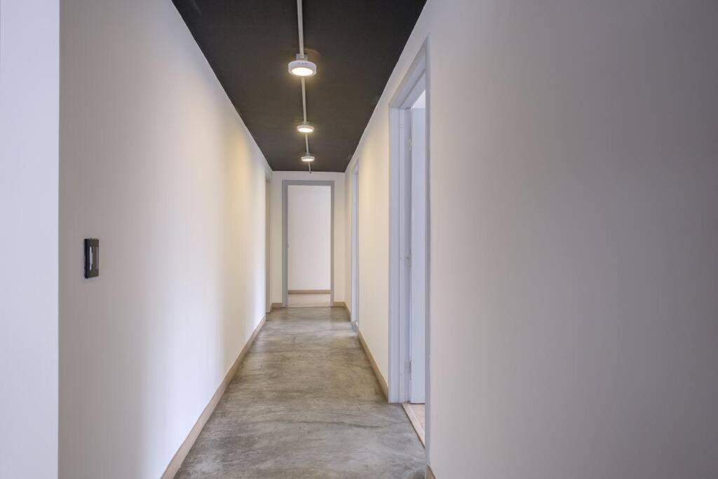 Amazing 3 Bedroom In Zona Rosa Apartamento