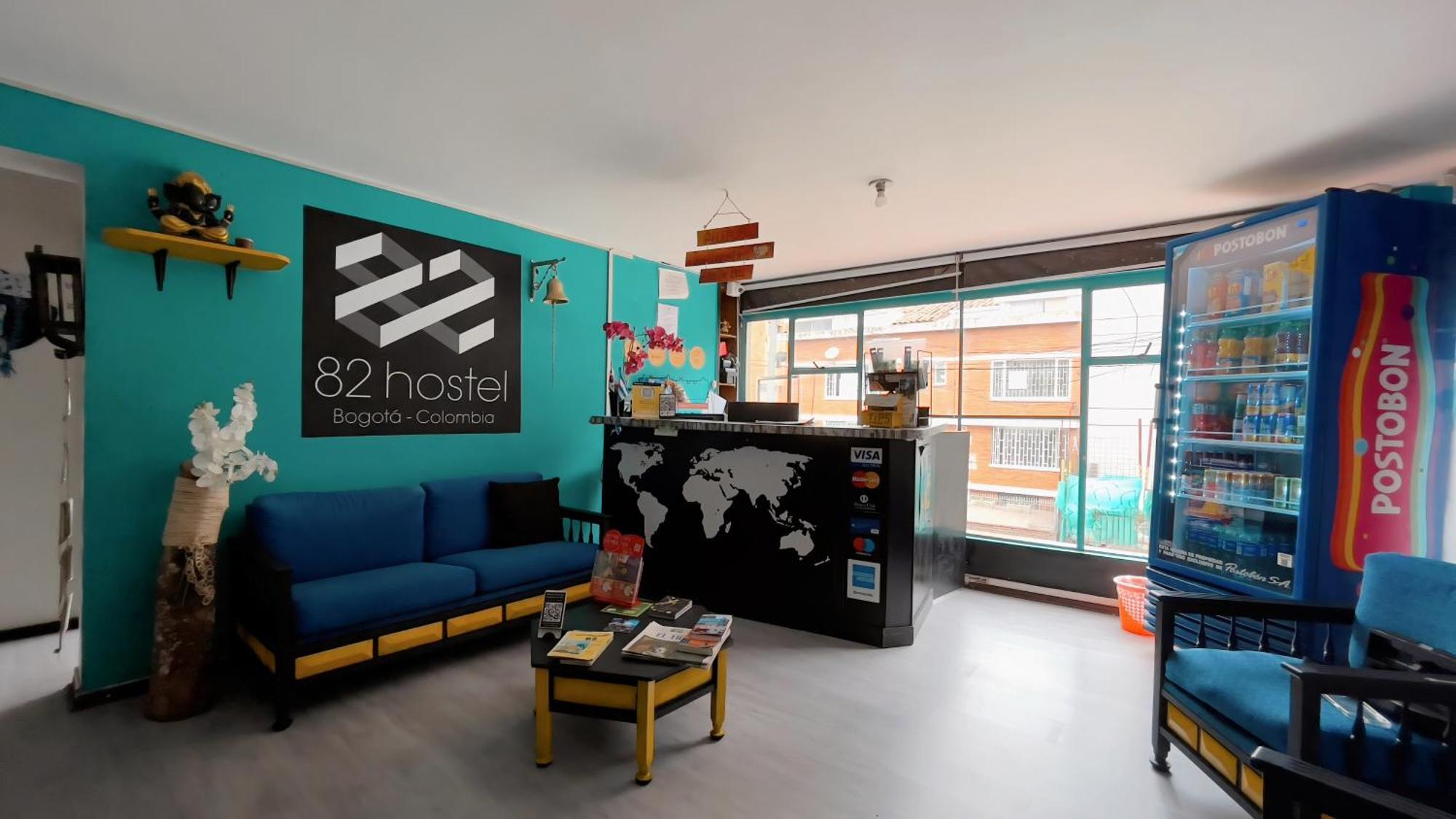 82hostel *