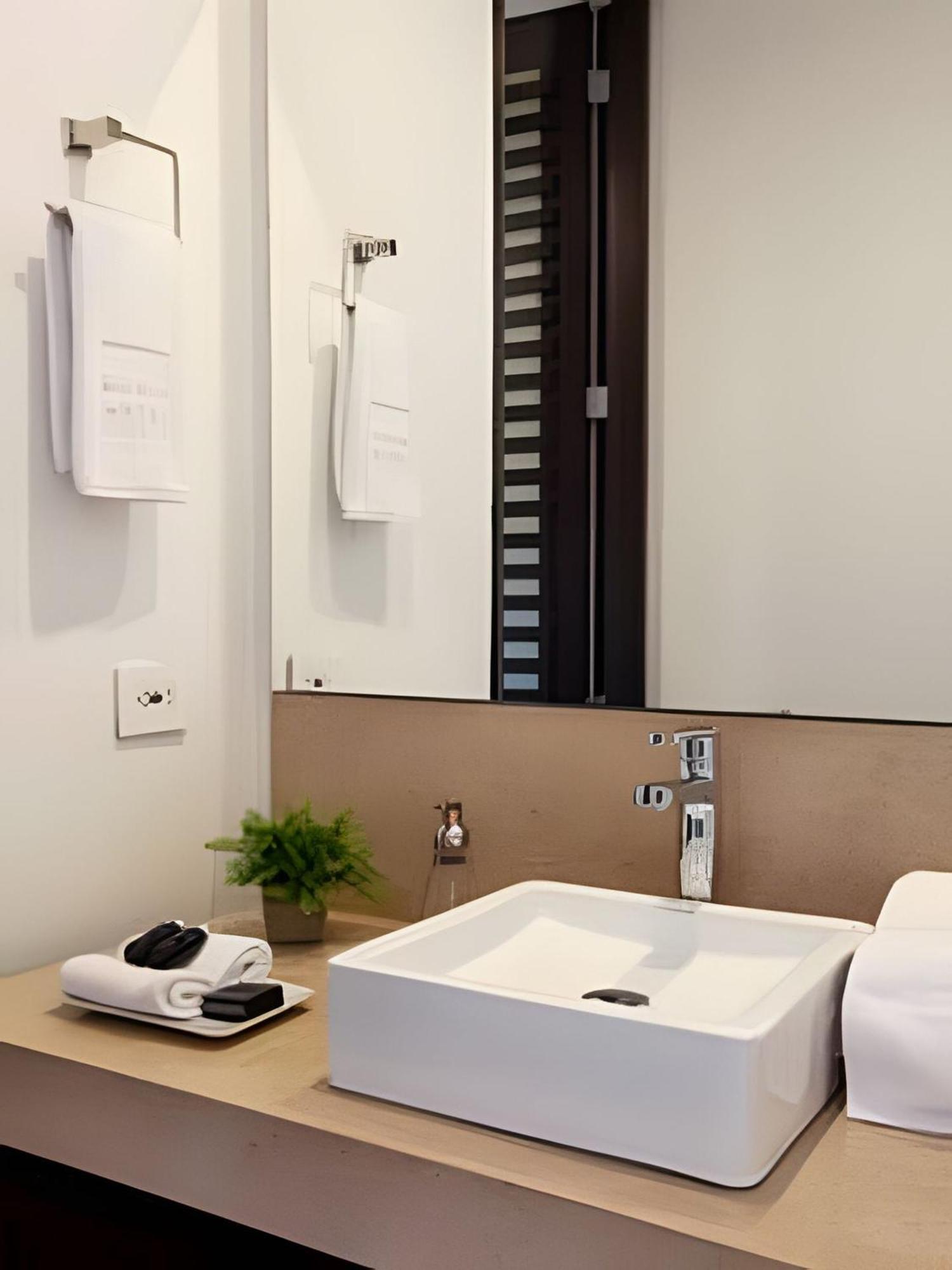 Aparthotel Attik Luxury Apts