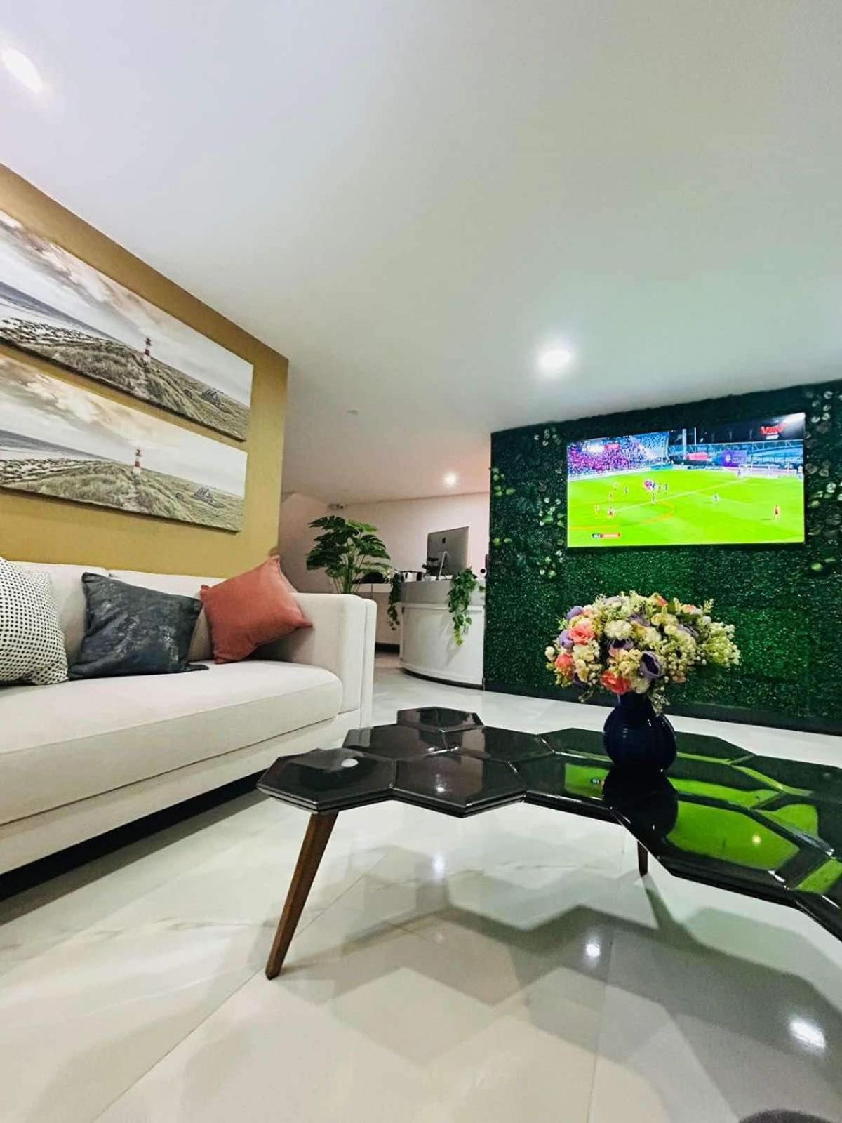 Oasis Aparthotel Bogota