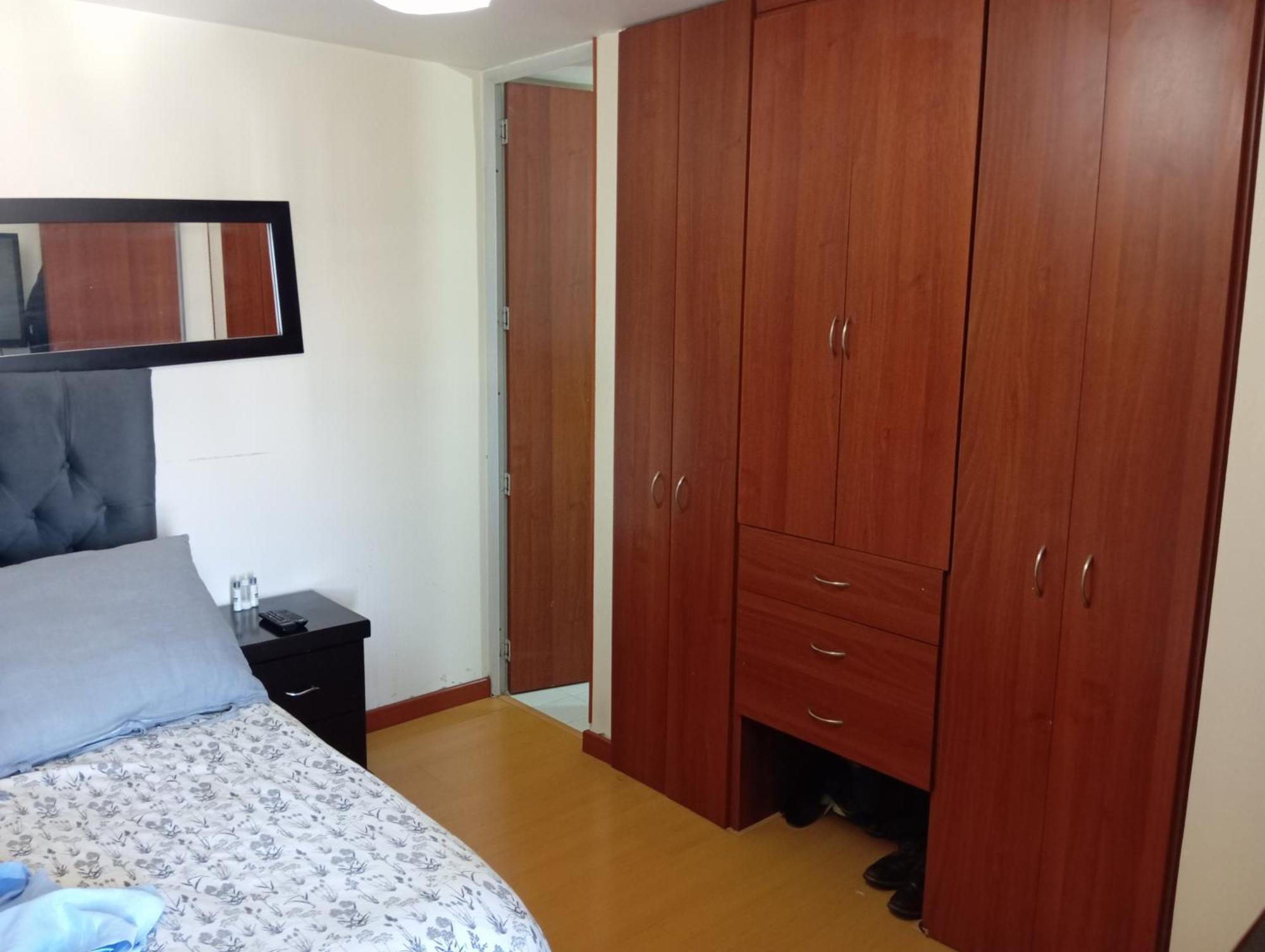 Apto Amoblado 1501 Vista Espectacular Con Garage 2 - 2 Banos *
