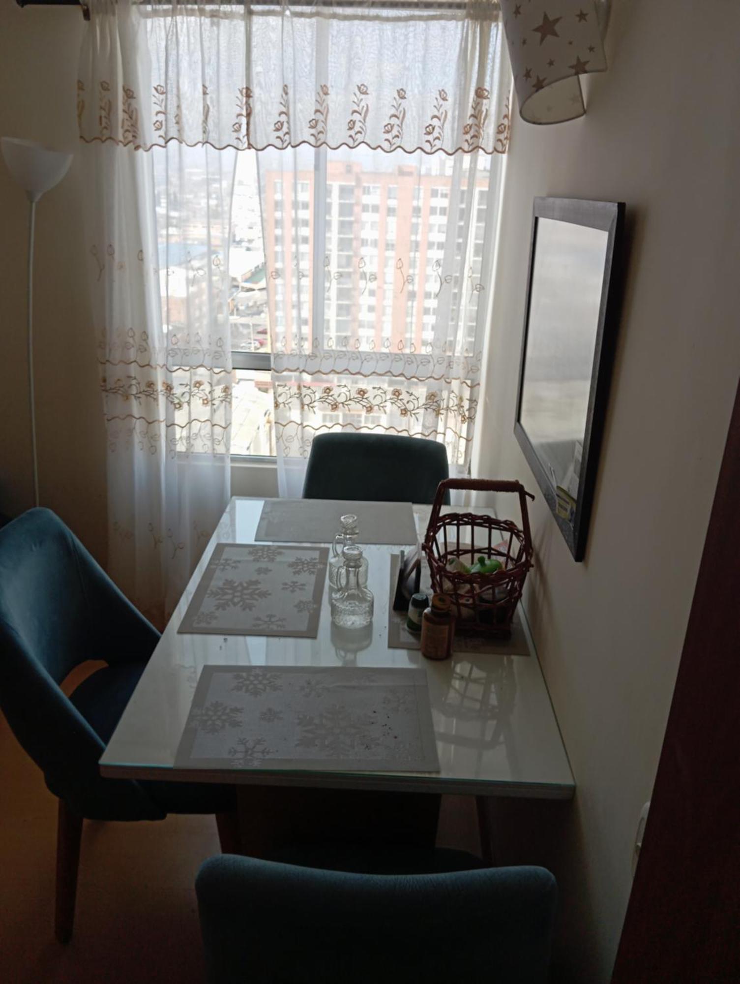 Apto Amoblado 1501 Vista Espectacular Con Garage 2 - 2 Banos *