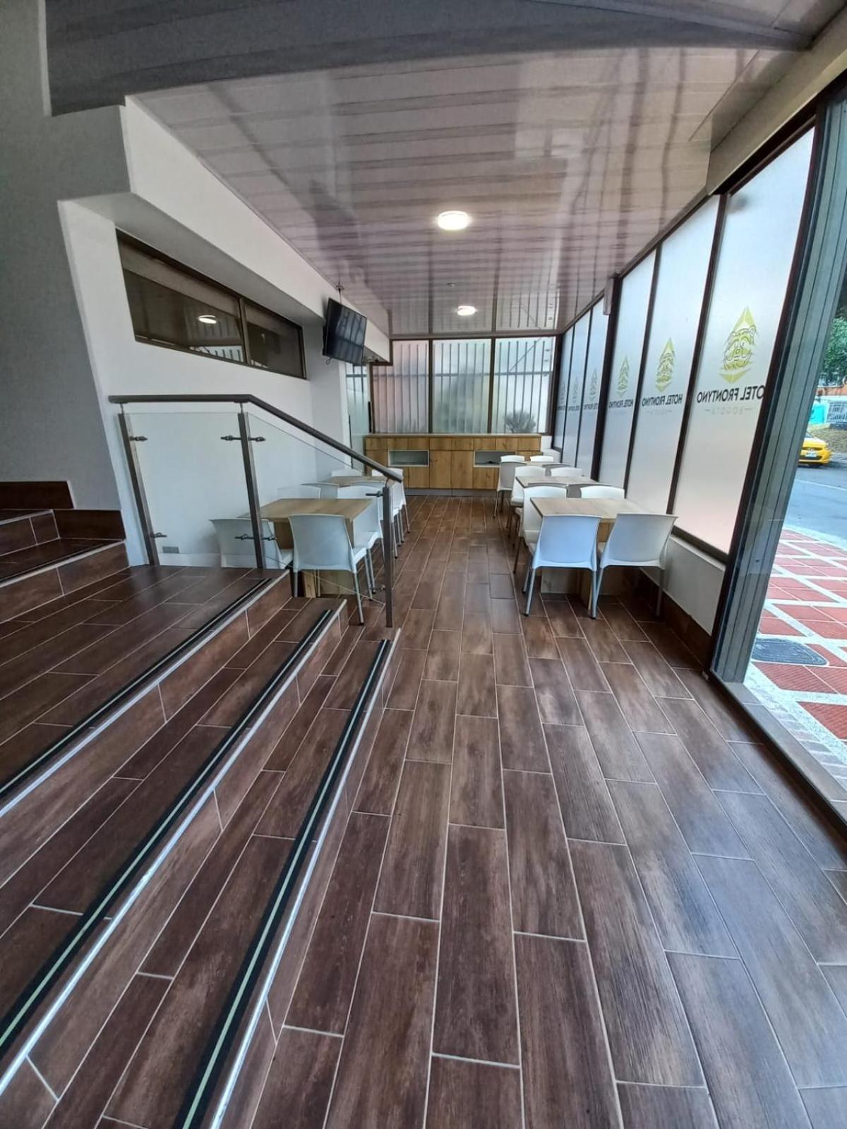 Hotel Aw Ariston Embassy