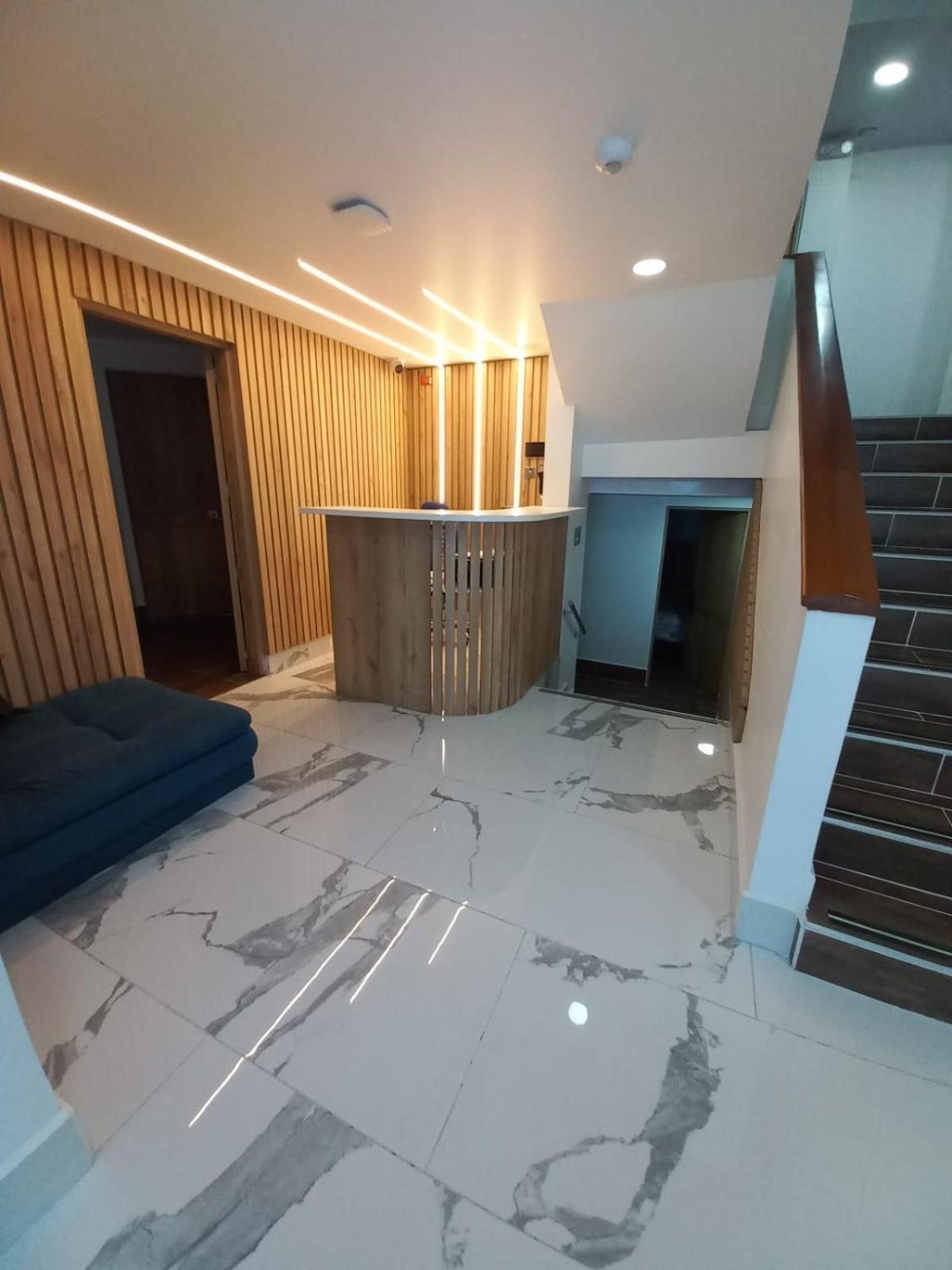 Aw Ariston Embassy 3*