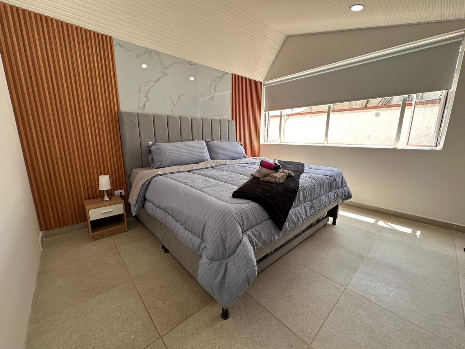 Apartamento Espacio Ideal Grupos, Virrey Park, 3 King Size *