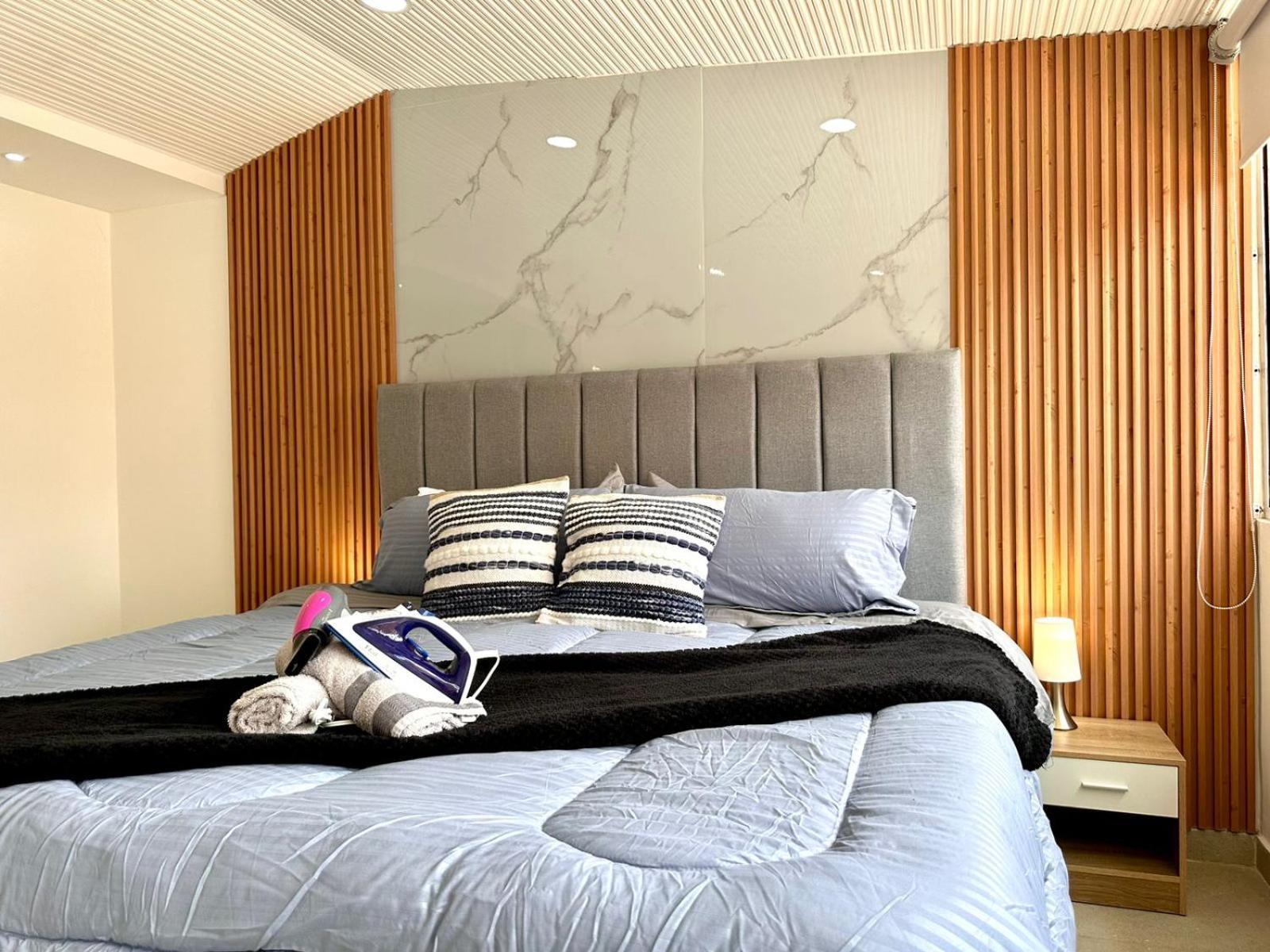Apartamento Espacio Ideal Grupos, Virrey Park, 3 King Size *