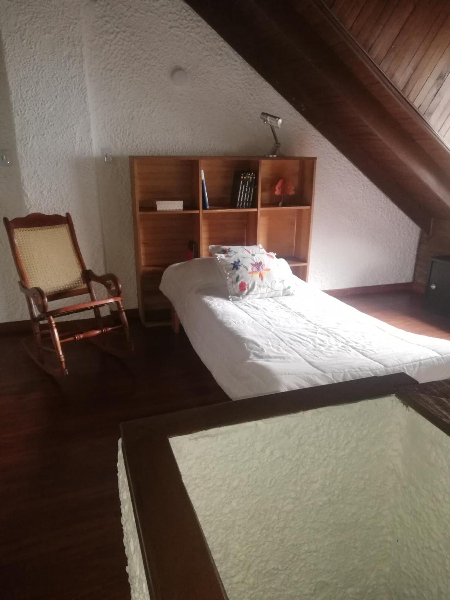 Amplio Y Muy Bien Ubicado Apartamento *