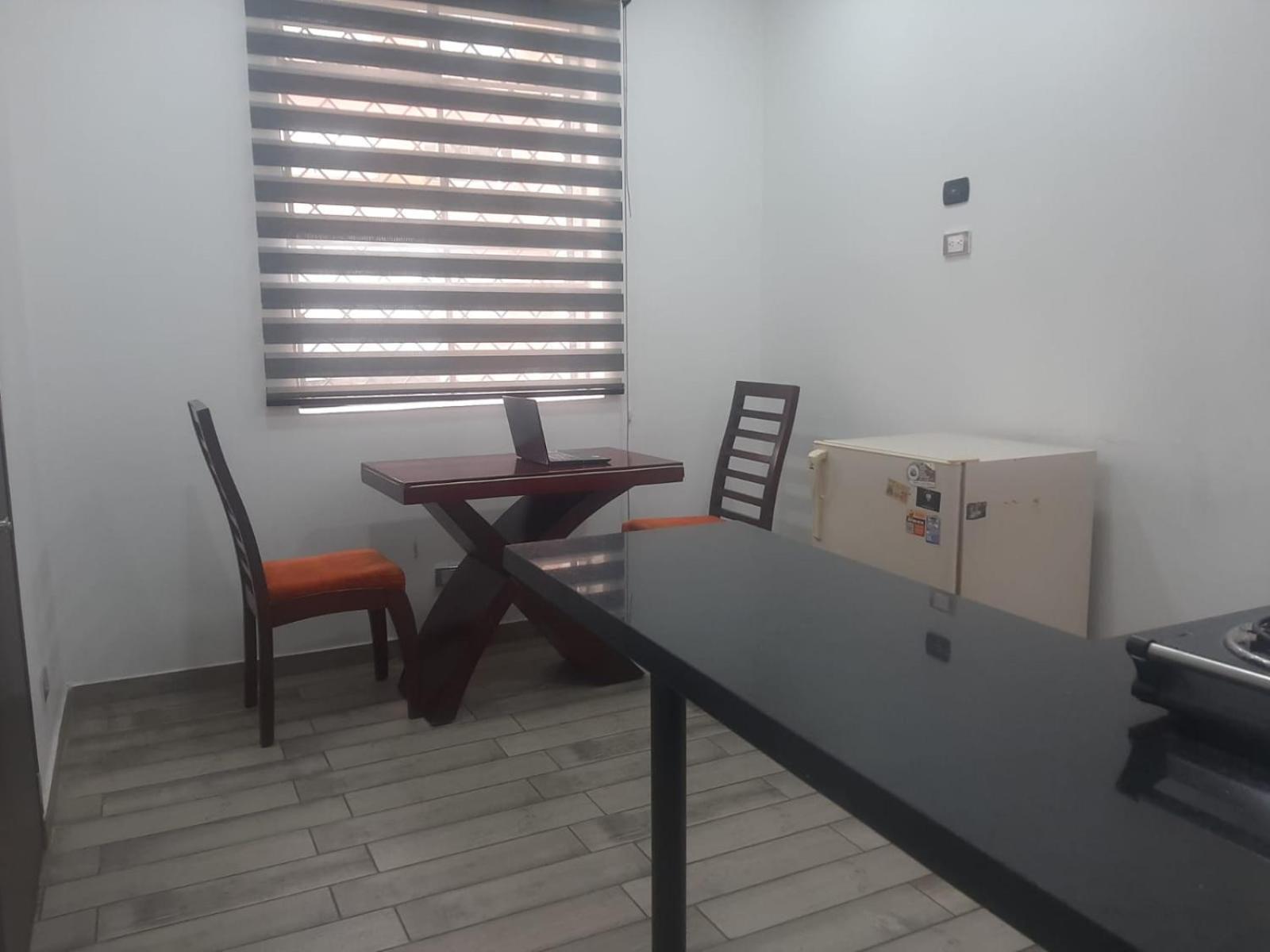 Apartamento Sector De Corferias , Y A 5 Cuadras, Embajada Americana 10 Cuadras, Cerca Al Can , G 12 , Universidad Nacional , Aeropuerto A 2 Cuadras Estacion Ciudad Universitaria Marque-tresdiecisietecincoveintisieteveintiseistreintayu