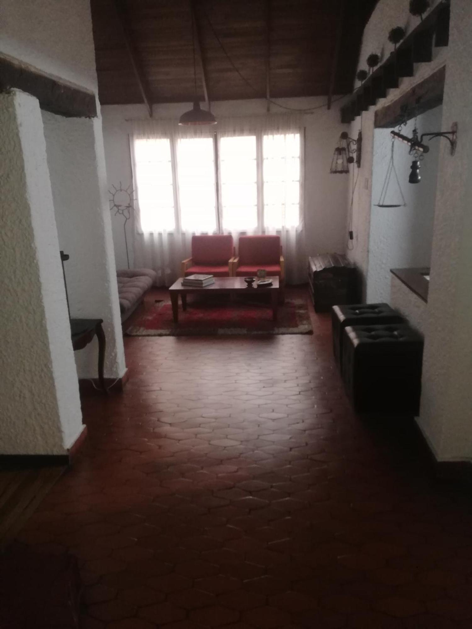 Apartamento Amplio Y Muy Bien Ubicado *