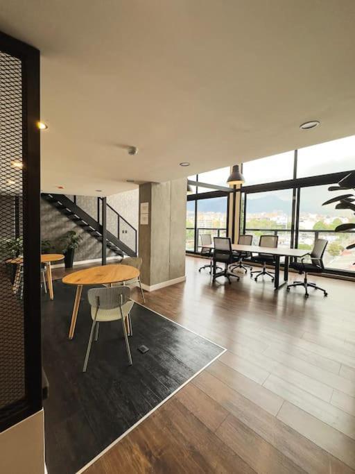 Apartamento Acogedor Cerca Al Parque El Virrey *