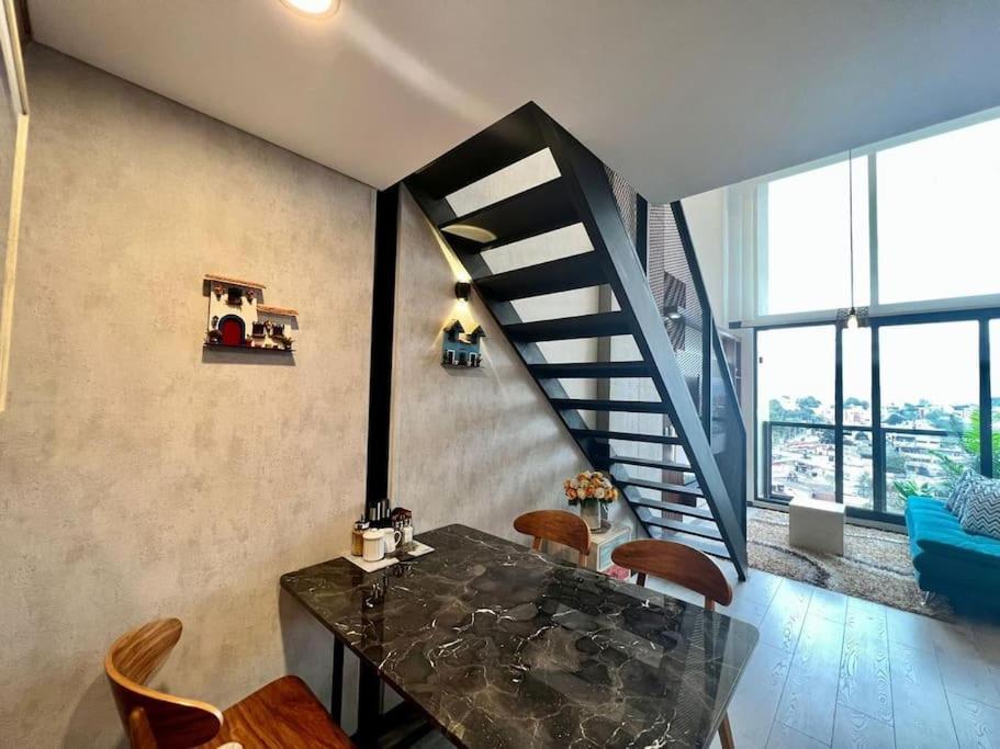 Apartamento Acogedor Cerca Al Parque El Virrey