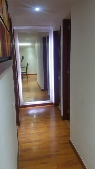 Comodo En El Norte De Bogotá