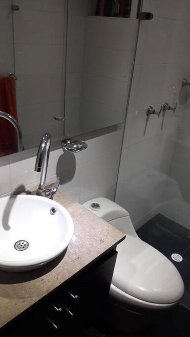 Apartamento Comodo En El Norte De *