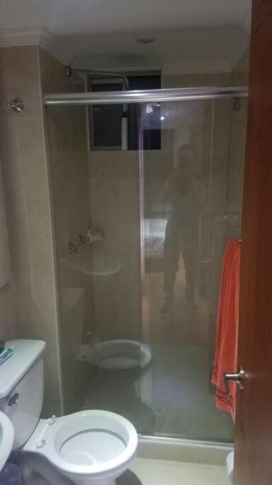 Comodo En El Norte De Apartamento Bogotá