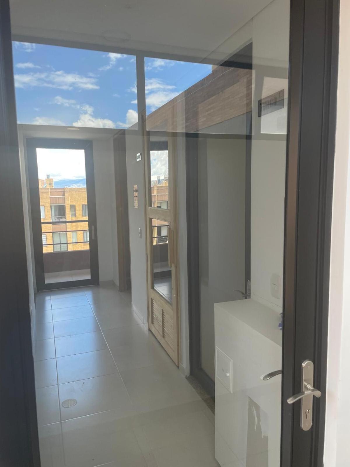 Hermoso Apartamento Con Vista A La Montana En Pleno Centro De Chapinero * Bogotá
