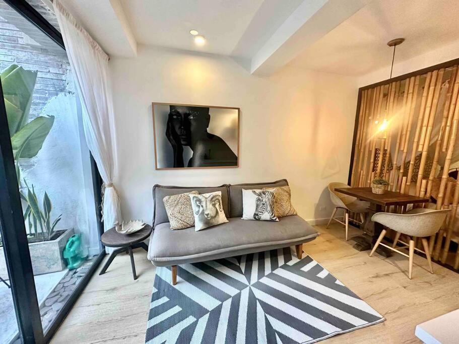 Unique Loft Design, Zona G With Private Terrace Apartamento