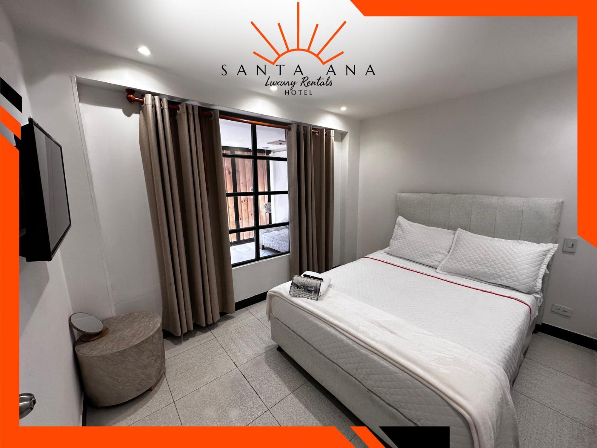 Santa Ana Luxury - Santa Ana