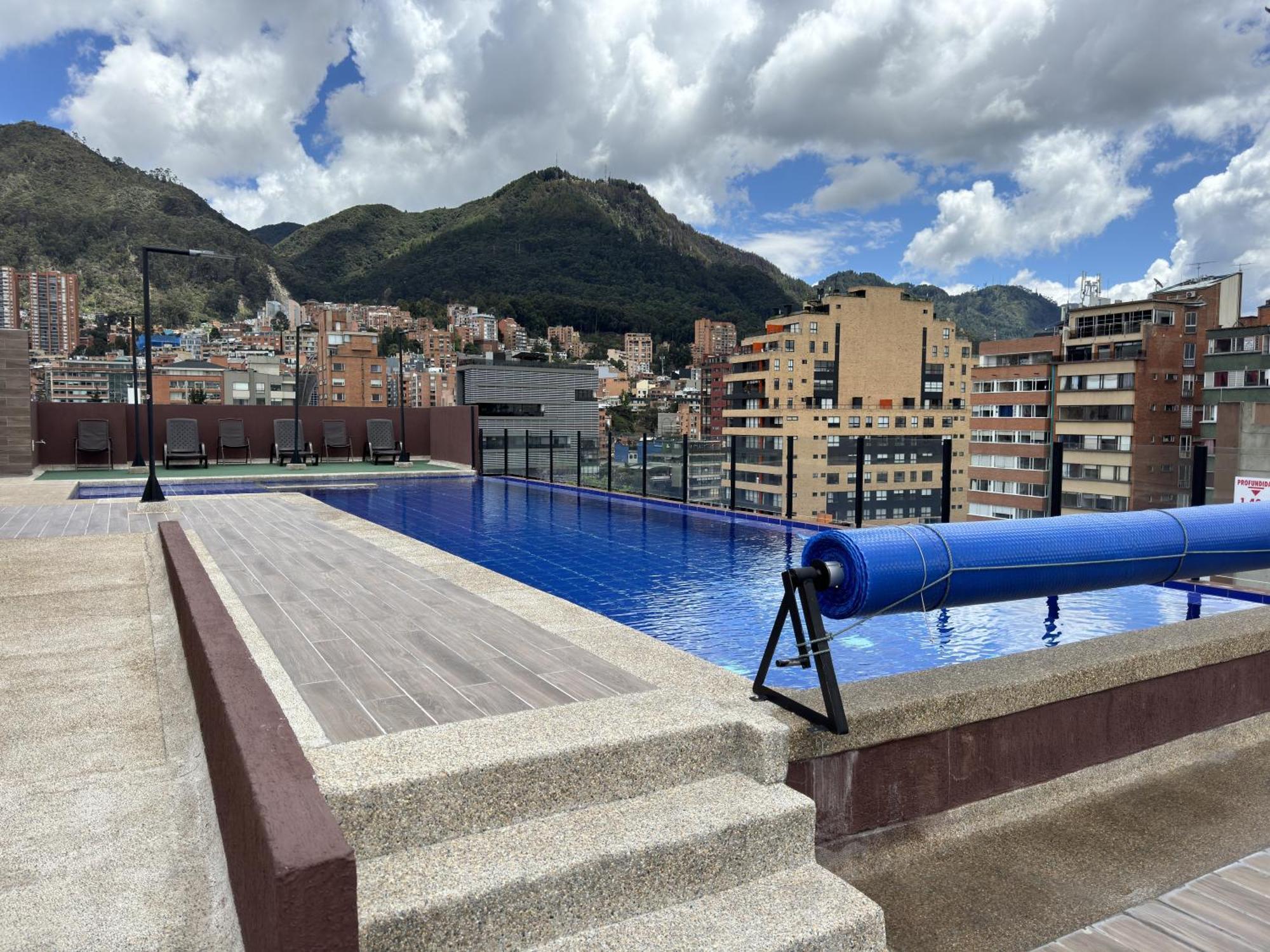 Moderno Apto En Chapinero, A Pasos Del Parque De Hippies Con Piscina, Gimnasio Y Zonas Comunes Apartamento *