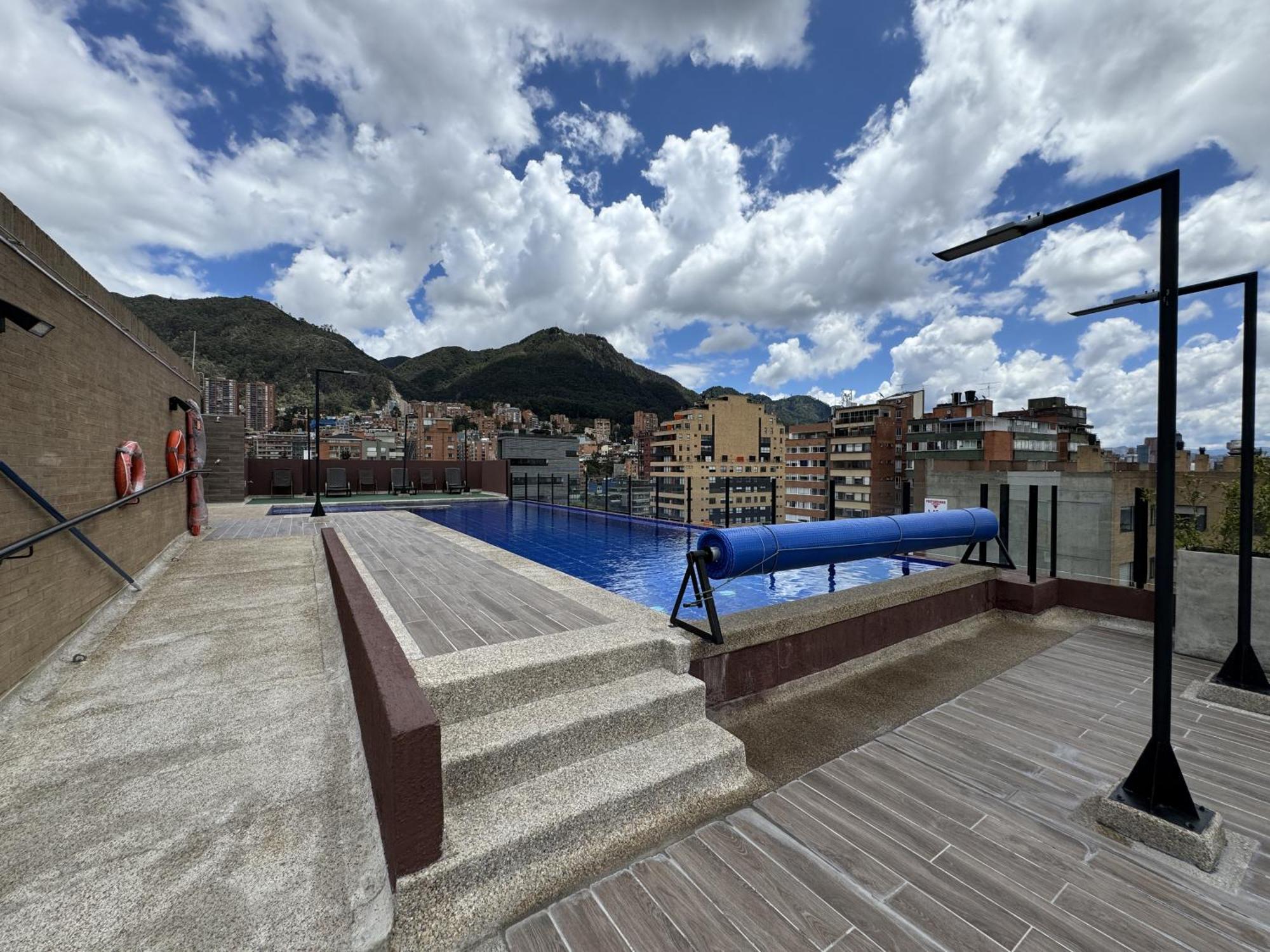 Moderno Apto En Chapinero, A Pasos Del Parque De Hippies Con Piscina, Gimnasio Y Zonas Comunes Apartamento *