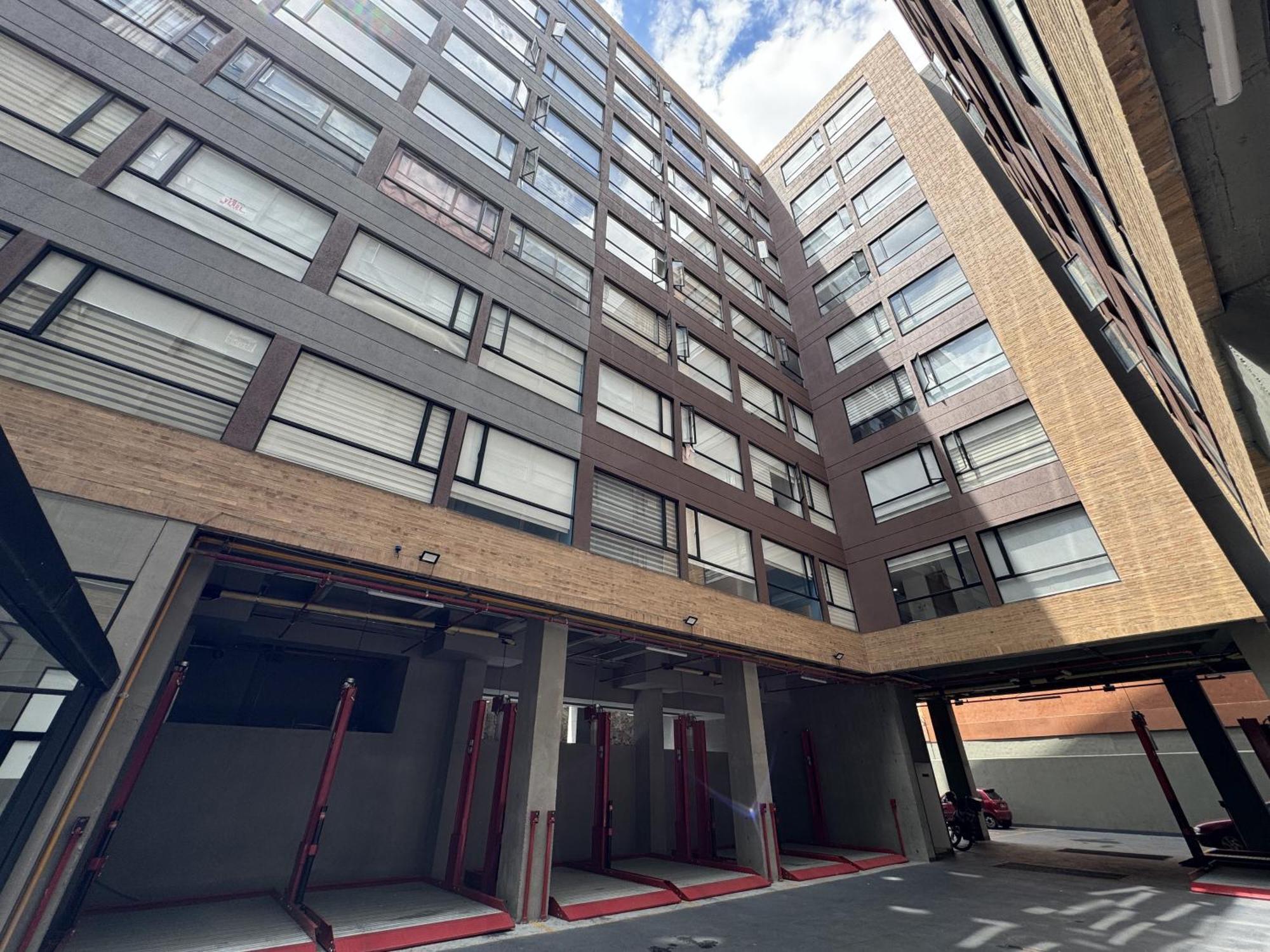 Apartamento Moderno Apto En Chapinero, A Pasos Del Parque De Hippies Con Piscina, Gimnasio Y Zonas Comunes