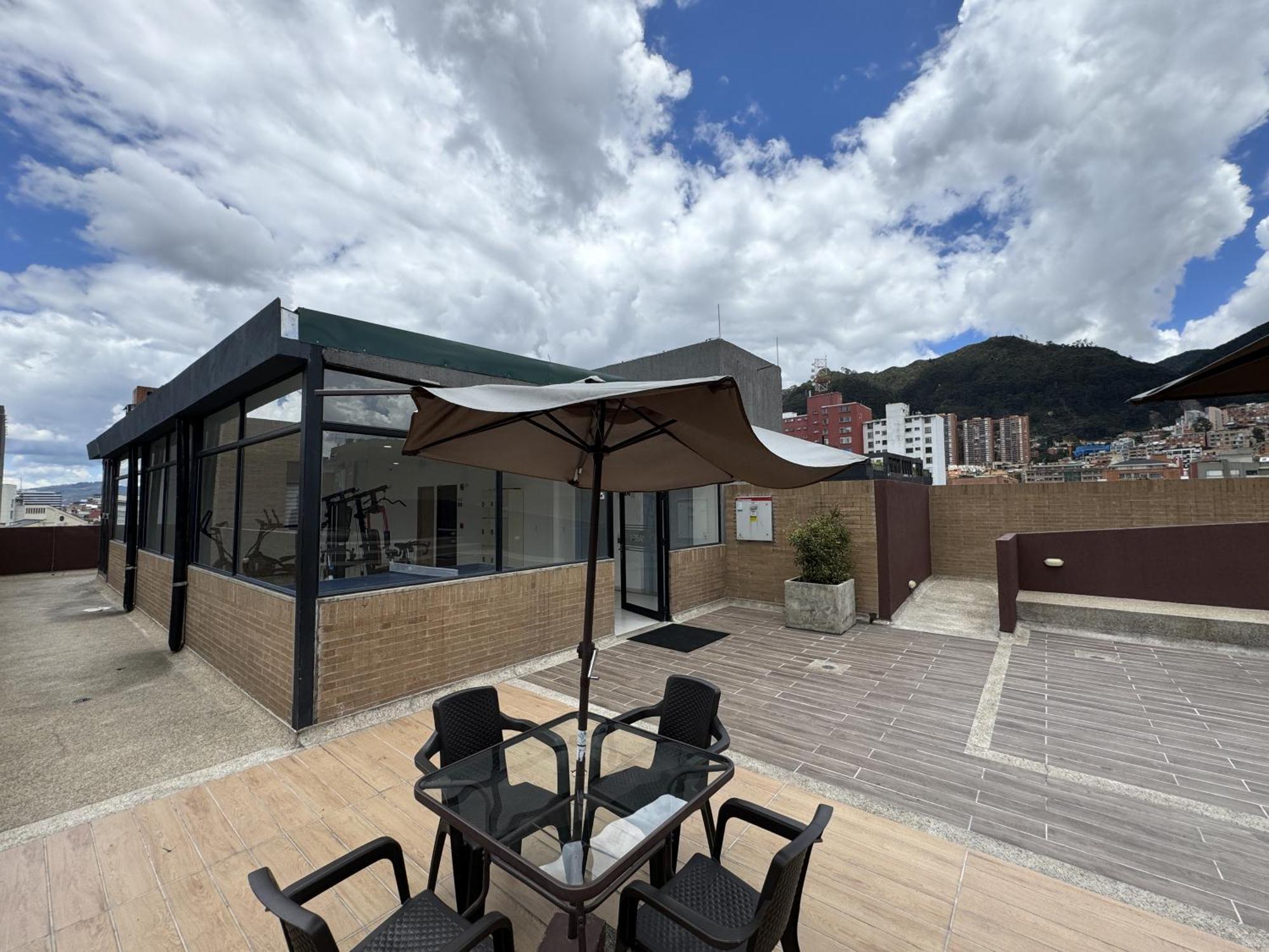 Moderno Apto En Chapinero, A Pasos Del Parque De Hippies Con Piscina, Gimnasio Y Zonas Comunes Apartamento