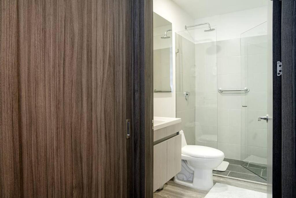 2bd Near Country Club & Unicentro 45 Bogotá