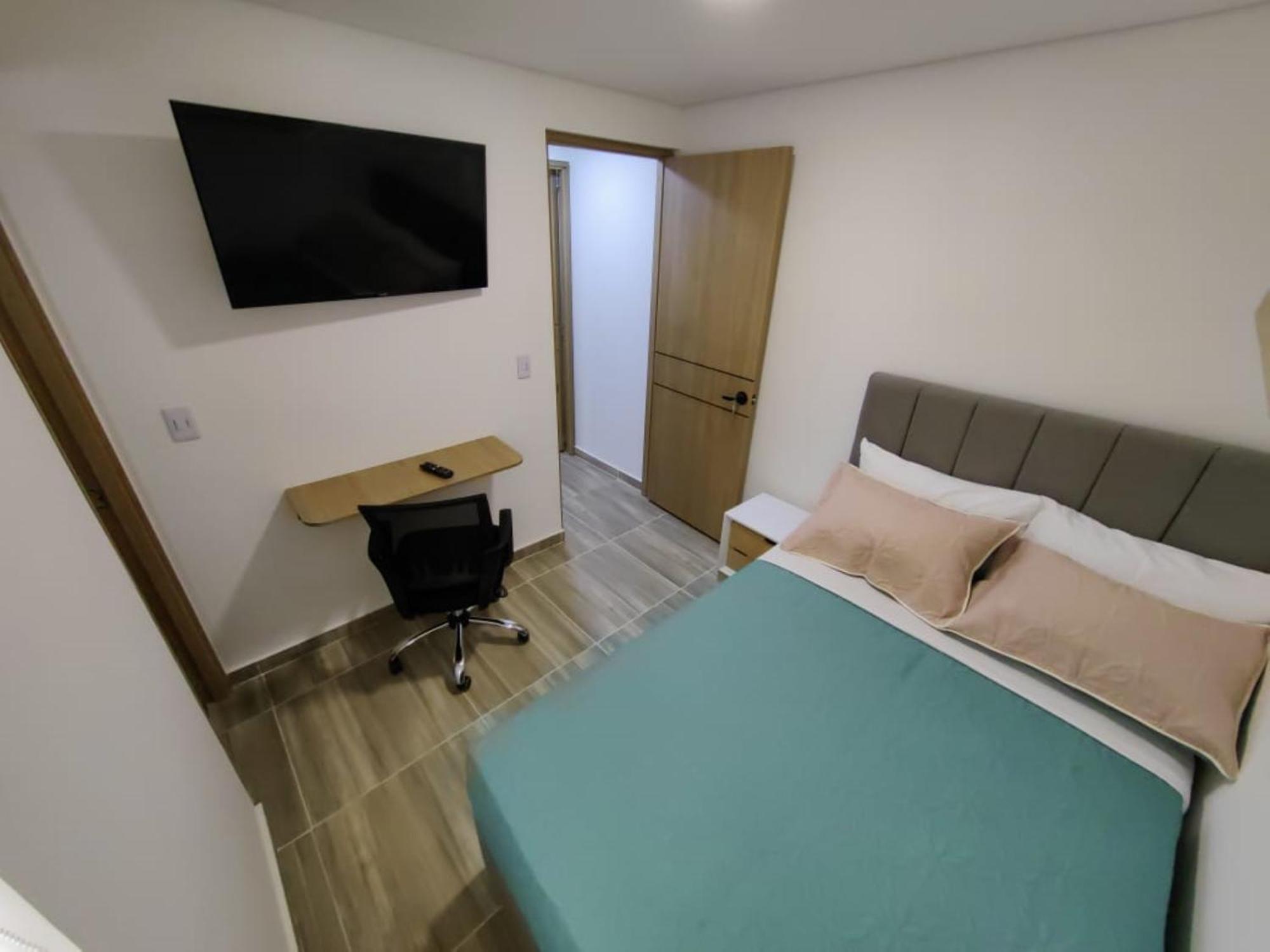 Pensión Moravia Coliving *