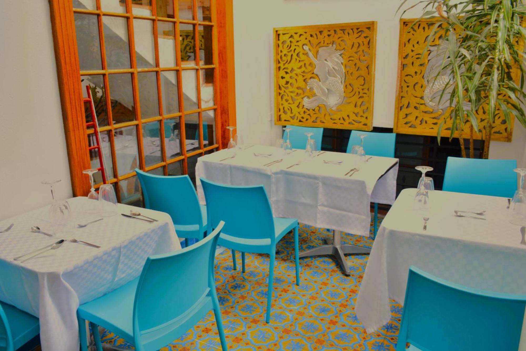 Casa-hotel De La Calle Yerma - Completamente Privada Pensión *