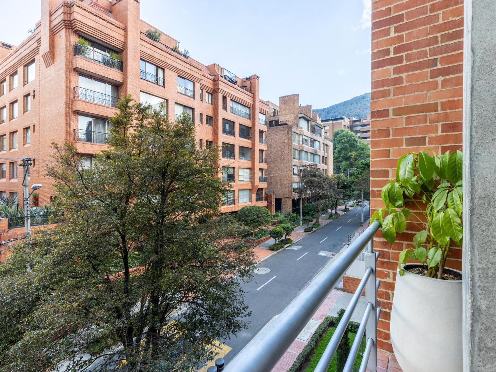 The Sublime Sanctuary Duplex In Chico * Bogotá
