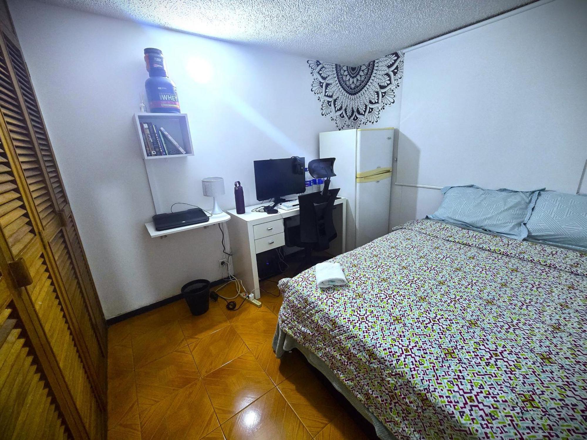 Cozy Private Room, Area In Bogota's Northern