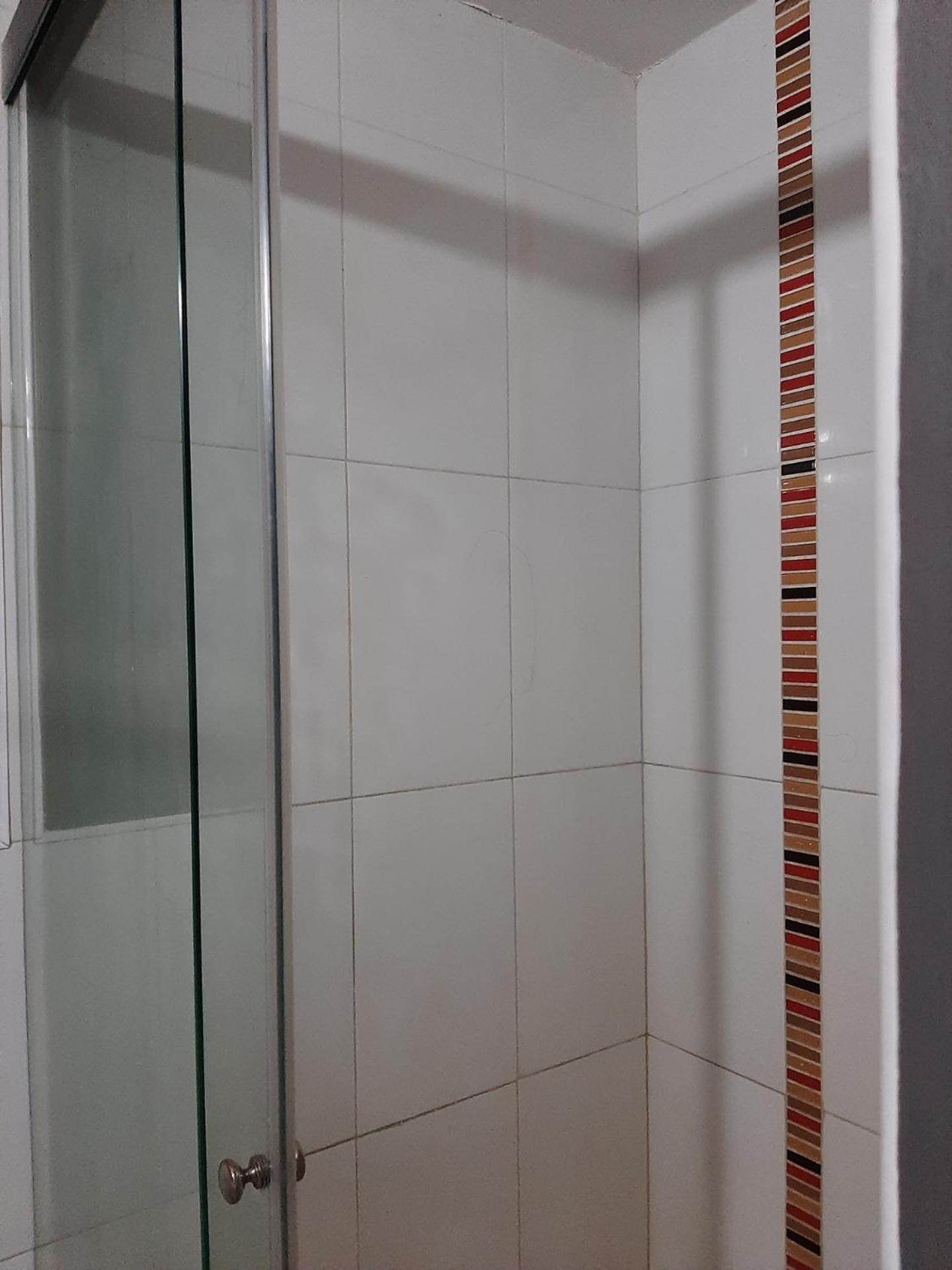 Pensión Piso Familiar Cerca Emnajada Y Sector De Corferias G12 Bogotá