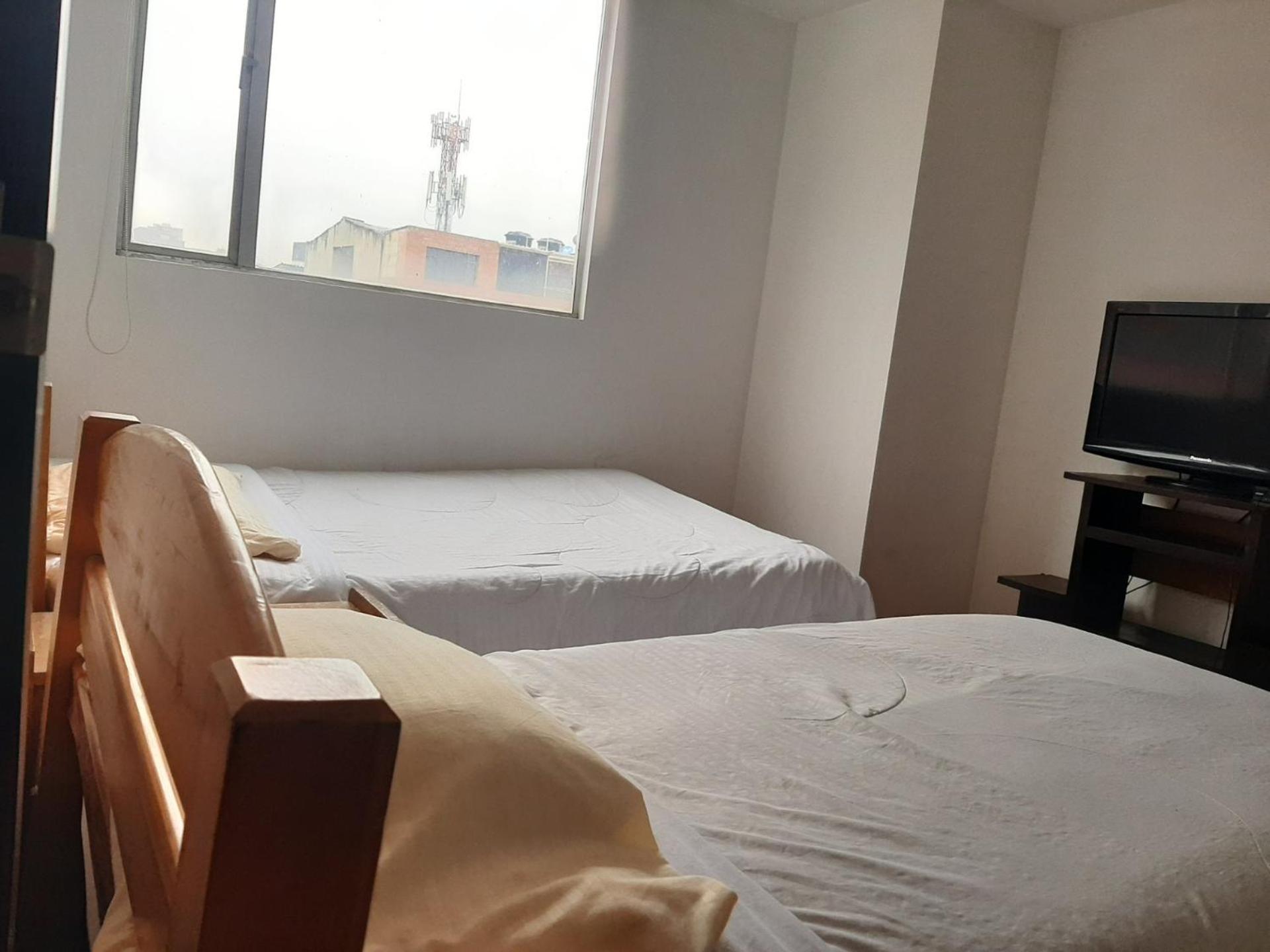 Piso Familiar Cerca Emnajada Y Sector De Corferias G12 Bogotá