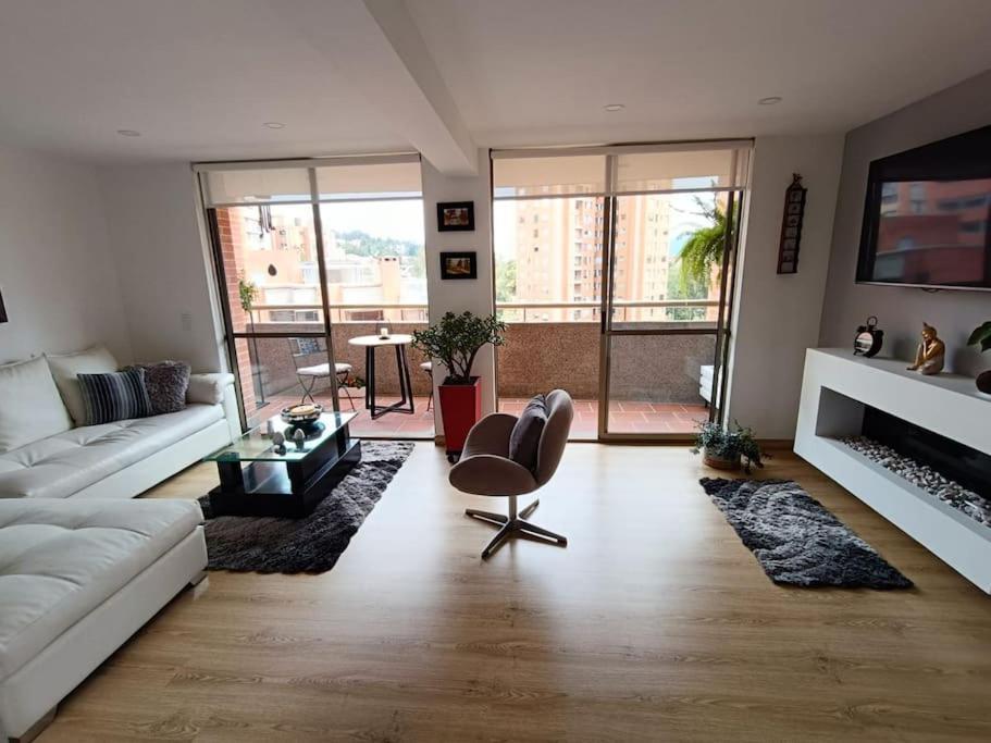 Apartamento Amplio, Lindo, Excelente Ubicac *