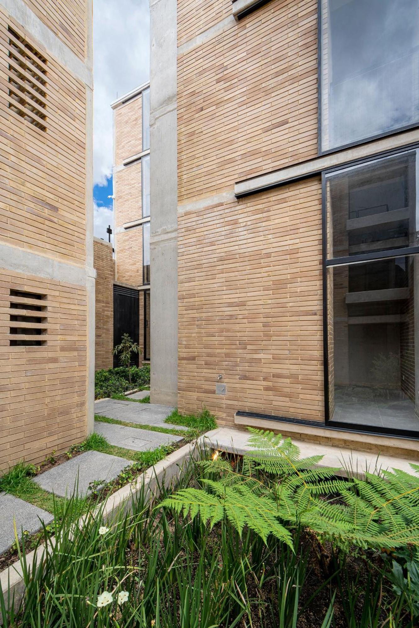 Comodo Loft Diseno Industrial Con Terraza Privada Bogotá