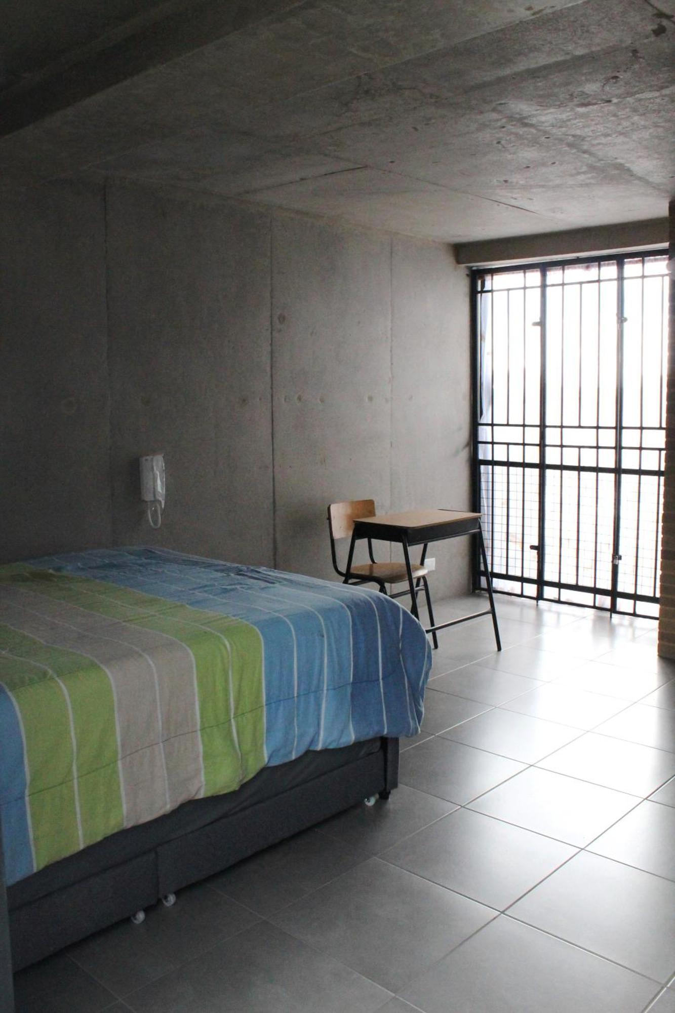 Comodo Loft Diseno Industrial Con Terraza Privada Apartamento Bogotá