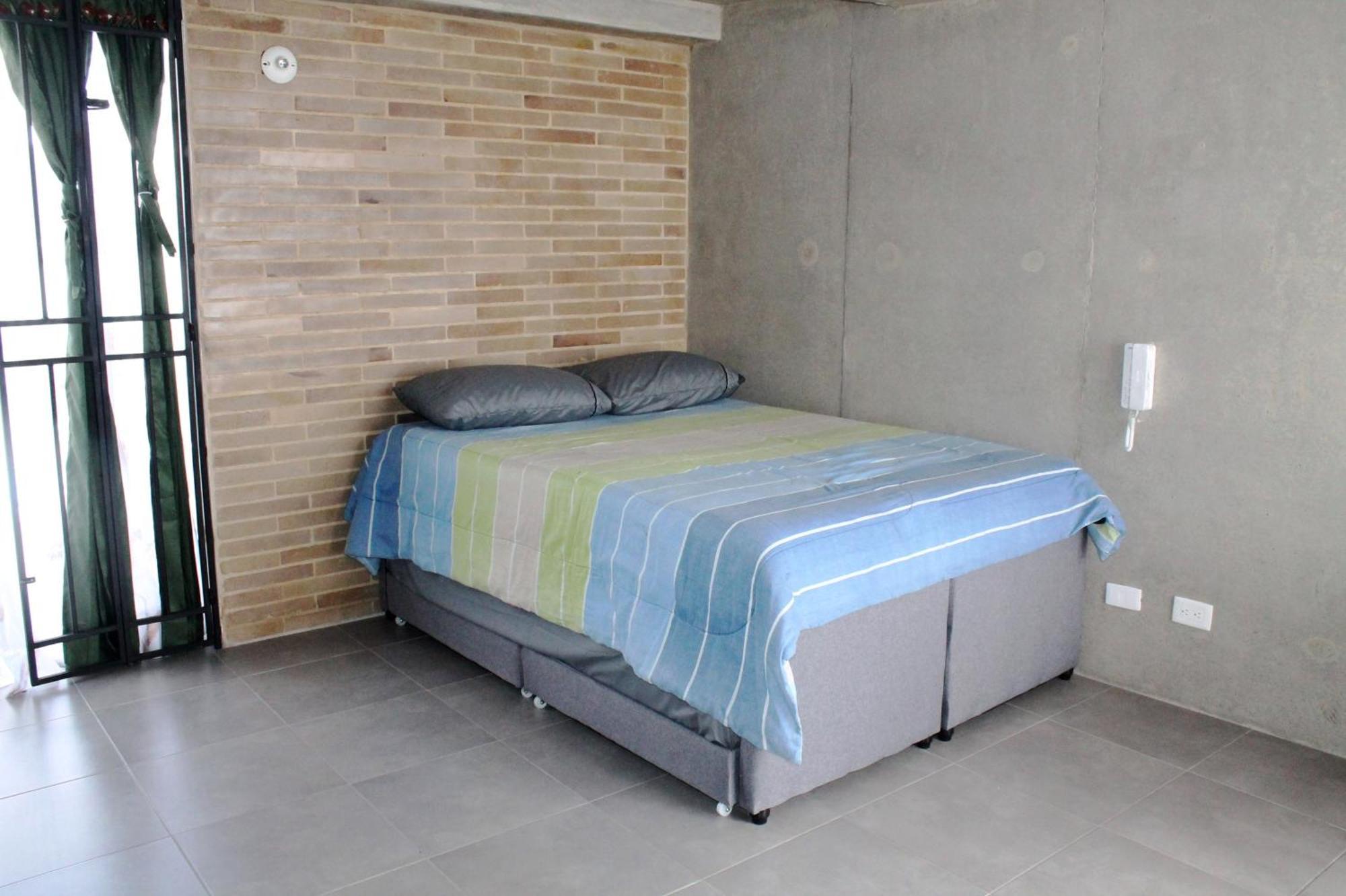 Apartamento Comodo Loft Diseno Industrial Con Terraza Privada *