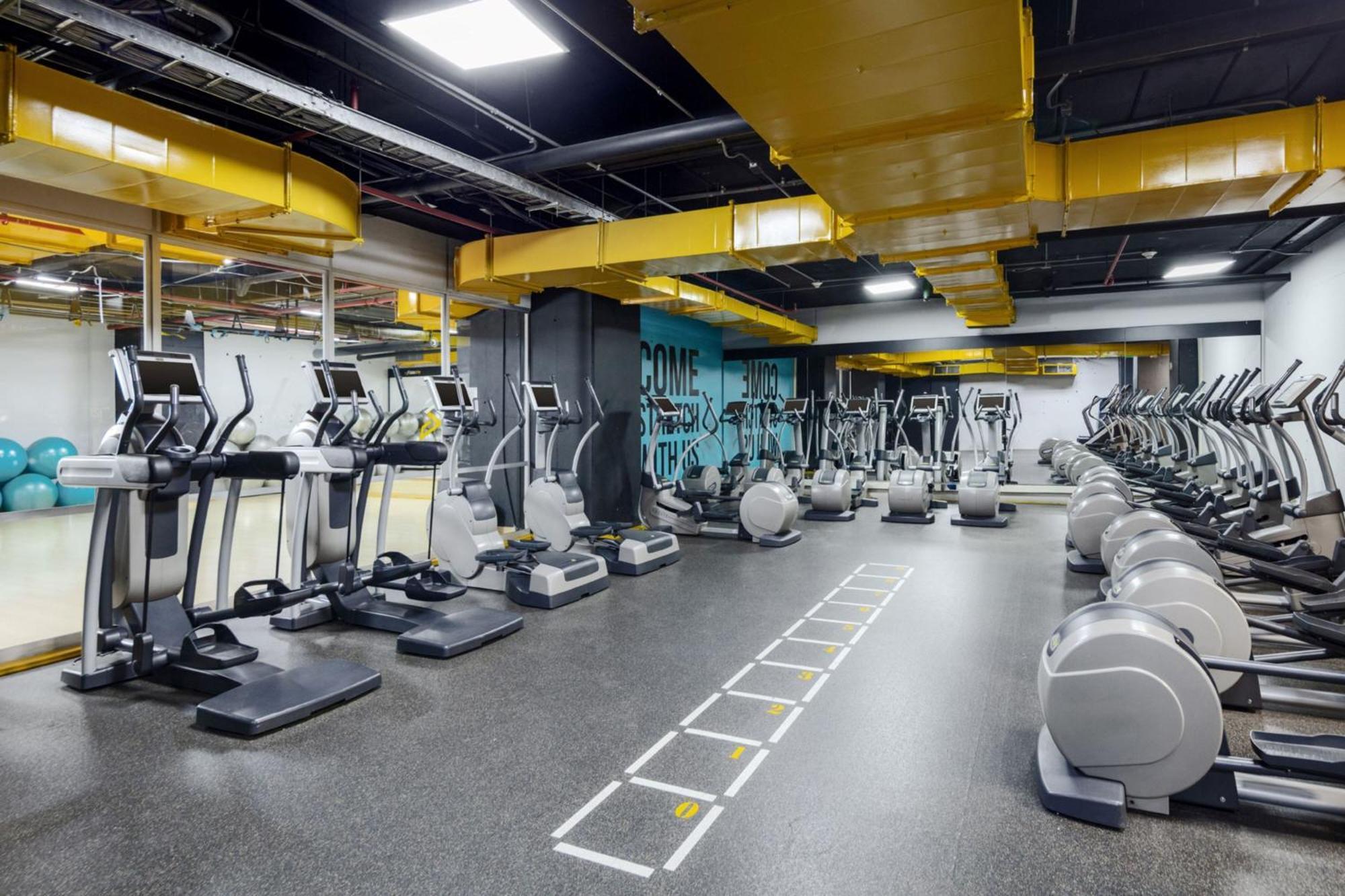 Tryp By Wyndham Embajada Hotel