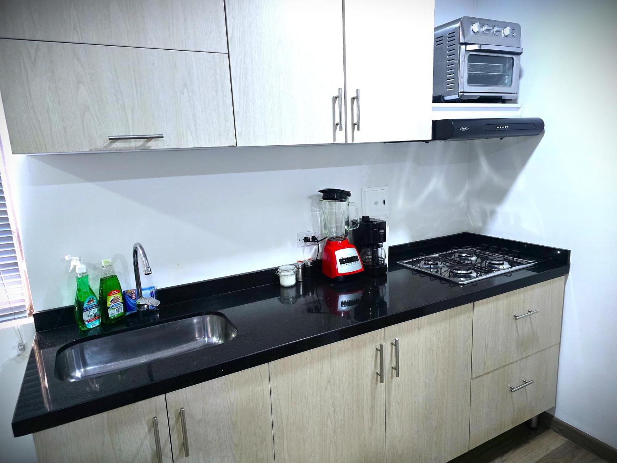 Apartamento Brand-new Accommodating Up To 5 Guests, Located In The Northern Sector Of Bogotá